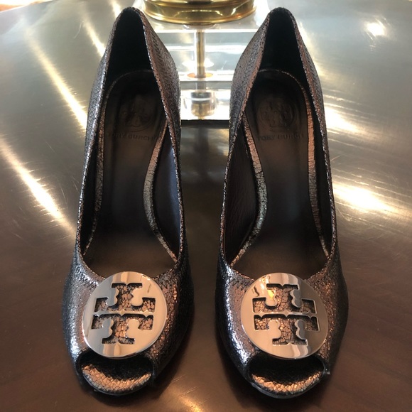 Tory Burch Shoes - Tory Burch Julianne Metallic Peep Toe Wedge Sz 7.5